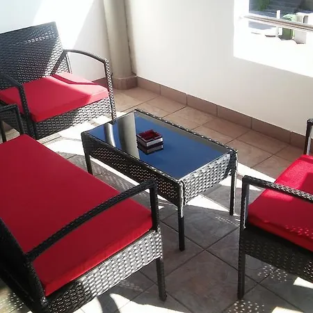 Apartment Maslina *